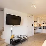 Lejlighed River View In Castelo Historic One Bedroom *