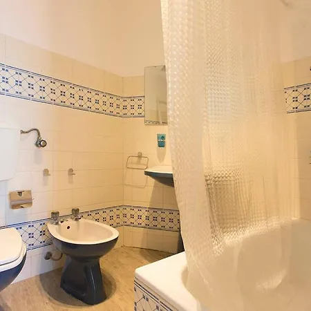 River View In Castelo Historic One Bedroom Apartament *